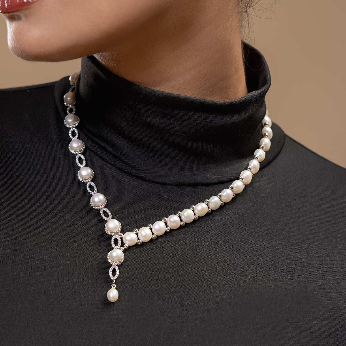 Pearl & Crystal Chain Necklace