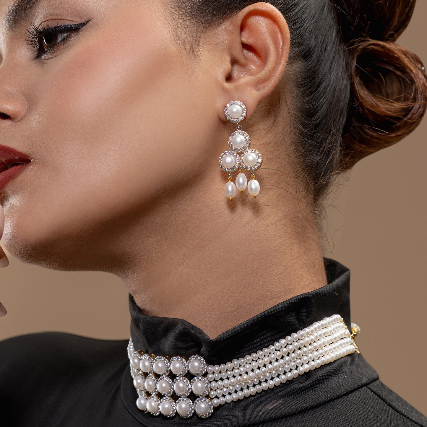 Pearl Halo Choker Set