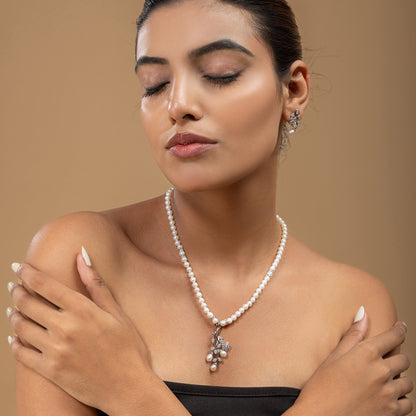 Pearl Vine Blossom Pendant Necklace