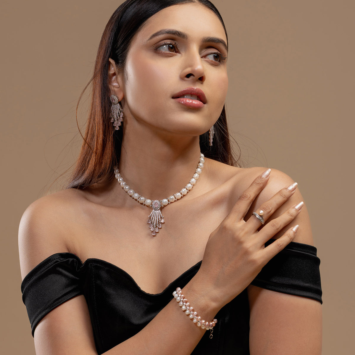 Pink Stone Fan Pearl Necklace Set